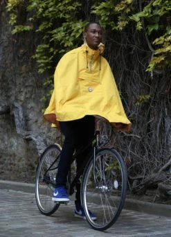 Cape De Pluie Vélo - Le Temps Des Grenouilles -Accessoires vélo Soldes cape de pluie velo le temps des grenouilles 2