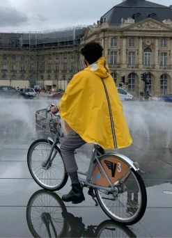 Cape De Pluie Vélo - Le Temps Des Grenouilles -Accessoires vélo Soldes cape de pluie velo le temps des grenouilles 3
