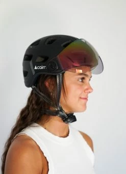 Casque Vélo Quartz Visor Led USB - Cairn -Accessoires vélo Soldes casque velo quartz visor led usb cairn 4
