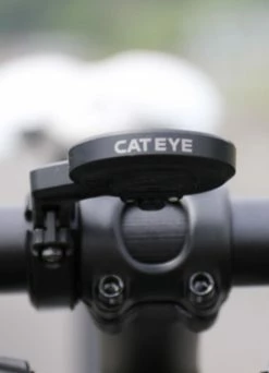 Compteur Vélo Quick Avec Support - Cateye -Accessoires vélo Soldes compteur velo quick avec support cateye 4