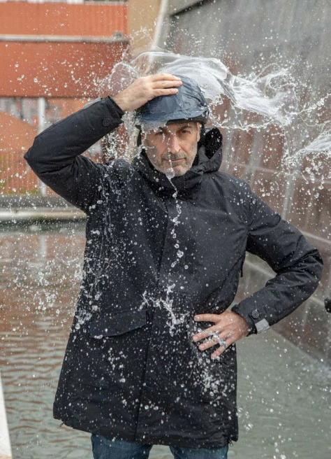 Couvre Casque Vélo Imperméable - Tucano Urbano 4 Couvre Casque Vélo Imperméable - Tucano Urbano – Image 4