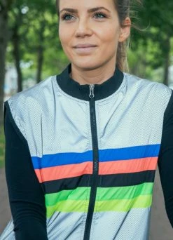 Gilet Réfléchissant Vélo Ville Darkchamp - GoFluo -Accessoires vélo Soldes gilet reflechissant velo ville darkchamp gofluo 2