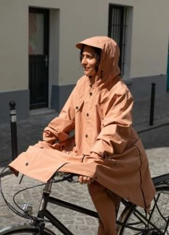 Parka De Pluie élégante Cycliste Urbain - Maium Amsterdam 7 Parka De Pluie élégante Cycliste Urbain - Maium Amsterdam -Accessoires vélo Soldes parka de pluie elegante cycliste urbain maium amsterdam 1