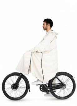 Poncho à Manches Cycliste Urbain - Maium Amsterdam -Accessoires vélo Soldes poncho a manches cycliste urbain maium amsterdam 2