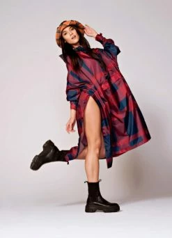 Poncho De Pluie Vélo Recyclé Original - Rainkiss 10 Poncho De Pluie Vélo Recyclé Original - Rainkiss -Accessoires vélo Soldes poncho de pluie velo recycle original rainkiss 10