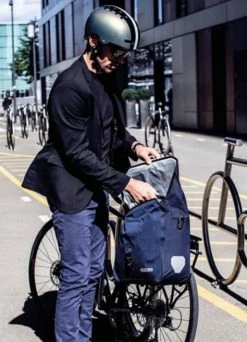 Sacoche Ordinateur Porte-bagages Downtown - Ortlieb -Accessoires vélo Soldes sacoche ordinateur porte bagages downtown ortlieb 3